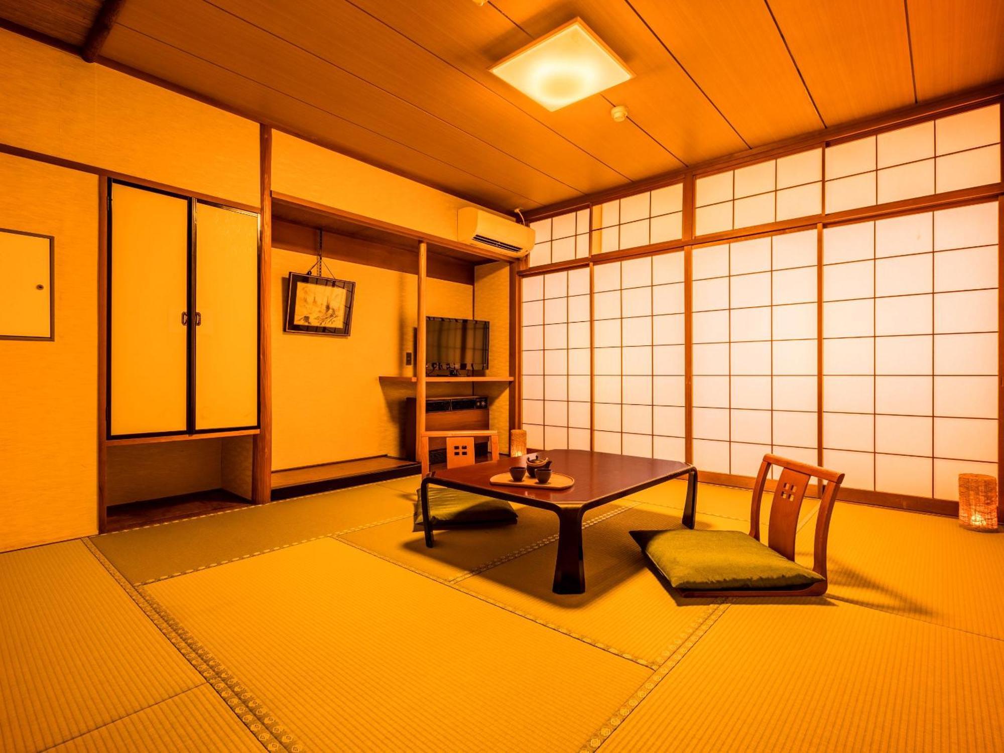 Ooedo Onsen Monogatari Enakyo Hotel Exterior photo