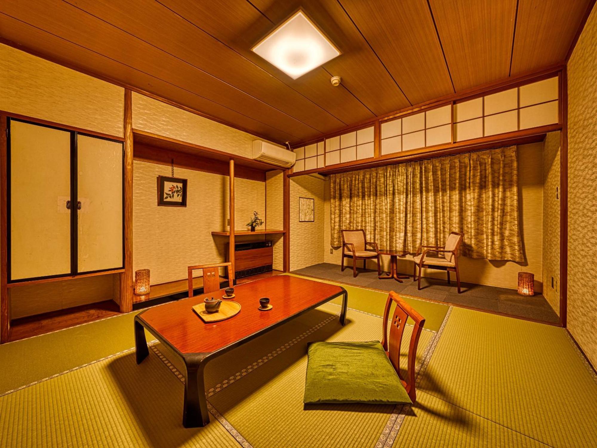 Ooedo Onsen Monogatari Enakyo Hotel Exterior photo